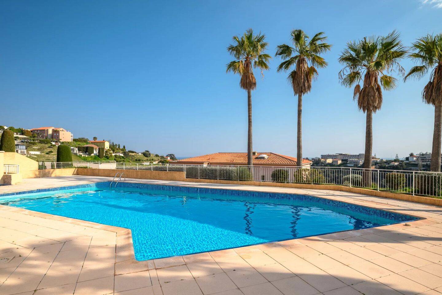 Appartement 4 pièces 100 m² · à Nice · 100 m² · 549 000 €