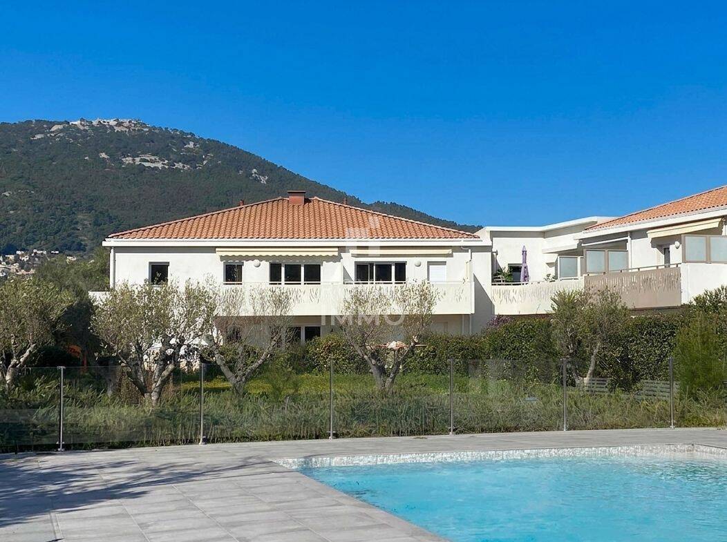 Appartement 3 pièces 58 m² · à Toulon · 58 m² · 1 050 €