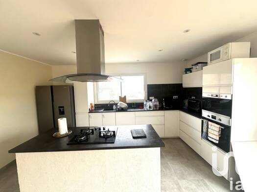 Maison à vendre 279 000 € 4 pièces 3 chambres 147 m² 5 050 m² de terrain Moumoulous 65140