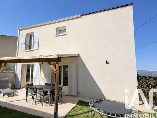 Maison à vendre 395 000 € 6 pièces 3 chambres 105 m² 329 m² de terrain Meyrargues 13650