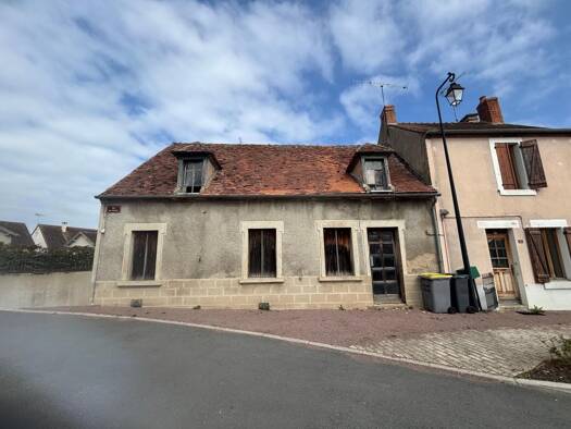 Maison à vendre 19 000 € 4 pièces 3 chambres 115 m² 694 m² de terrain Deneuille-les-Mines 03170