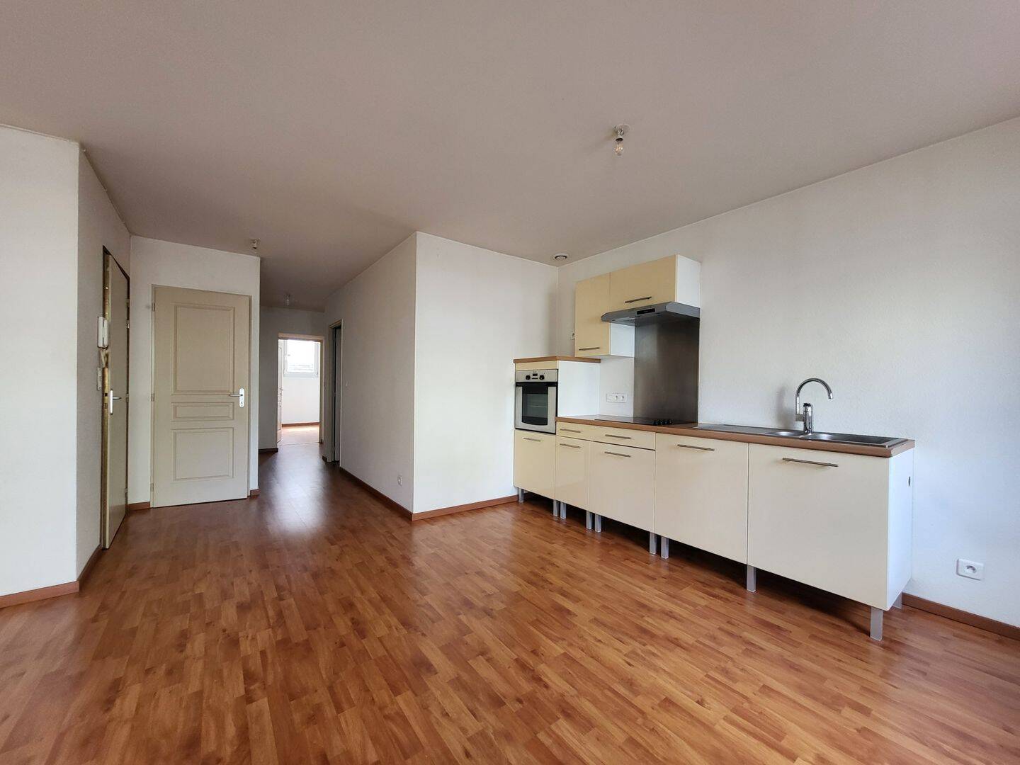 Appartement 2 pièces 42 m² · à Saint-Dié-des-Vosges · 42 m² · 385 €