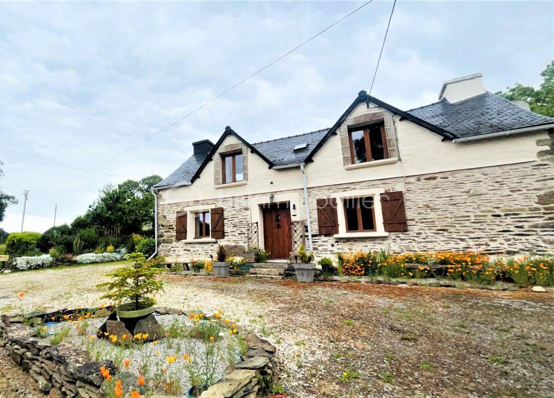 Maison 4 pièces 72 m² · à Landeleau · 71,5 m² · 156 000 €