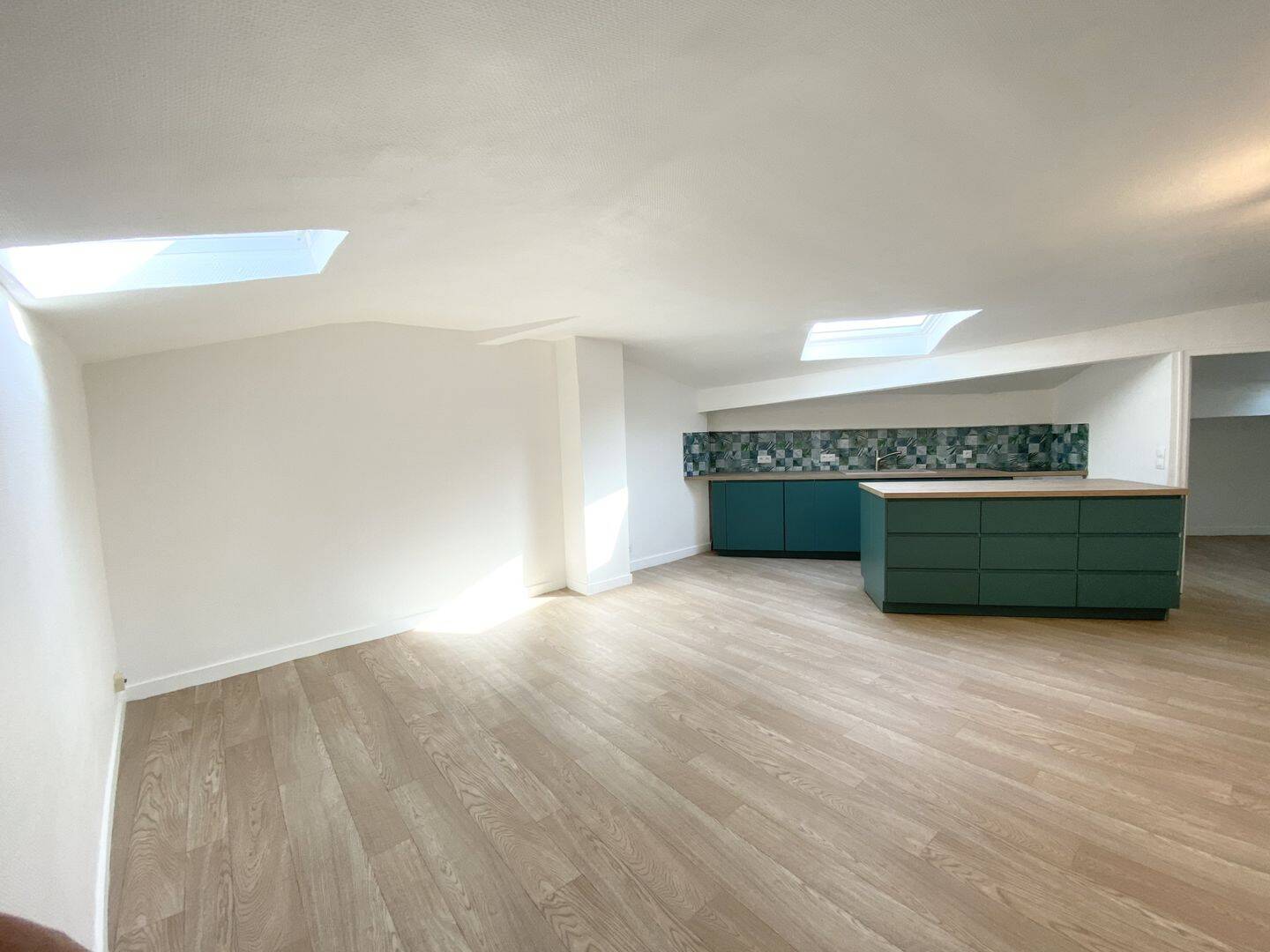 Appartement 3 pièces 64 m² · à Bordeaux · 64 m² · 1 050 €