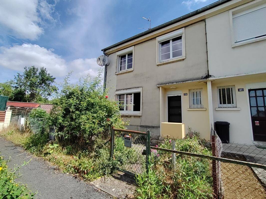 Maison 4 pièces 76 m² · à Noyon · 76 m² · 110 000 €