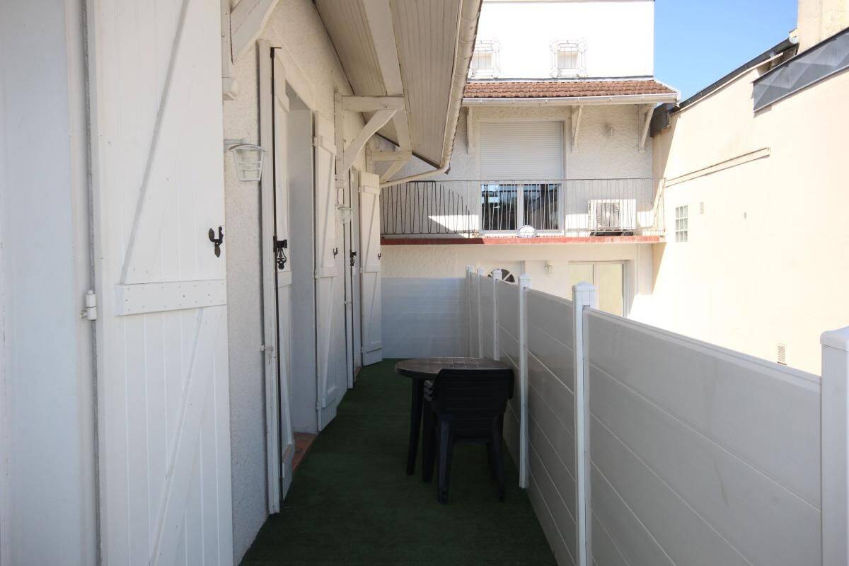 Appartement 1 pièce 47 m² · à Pau · 46,8 m² · 650 €