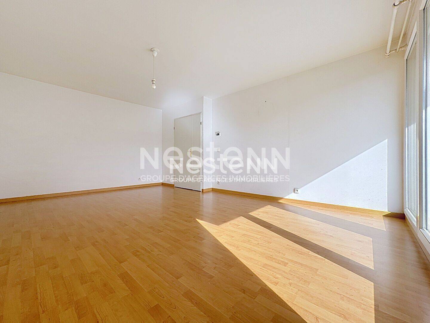 Appartement 2 pièces 48 m² · à Guyancourt · 48,4 m² · 911 €/mois