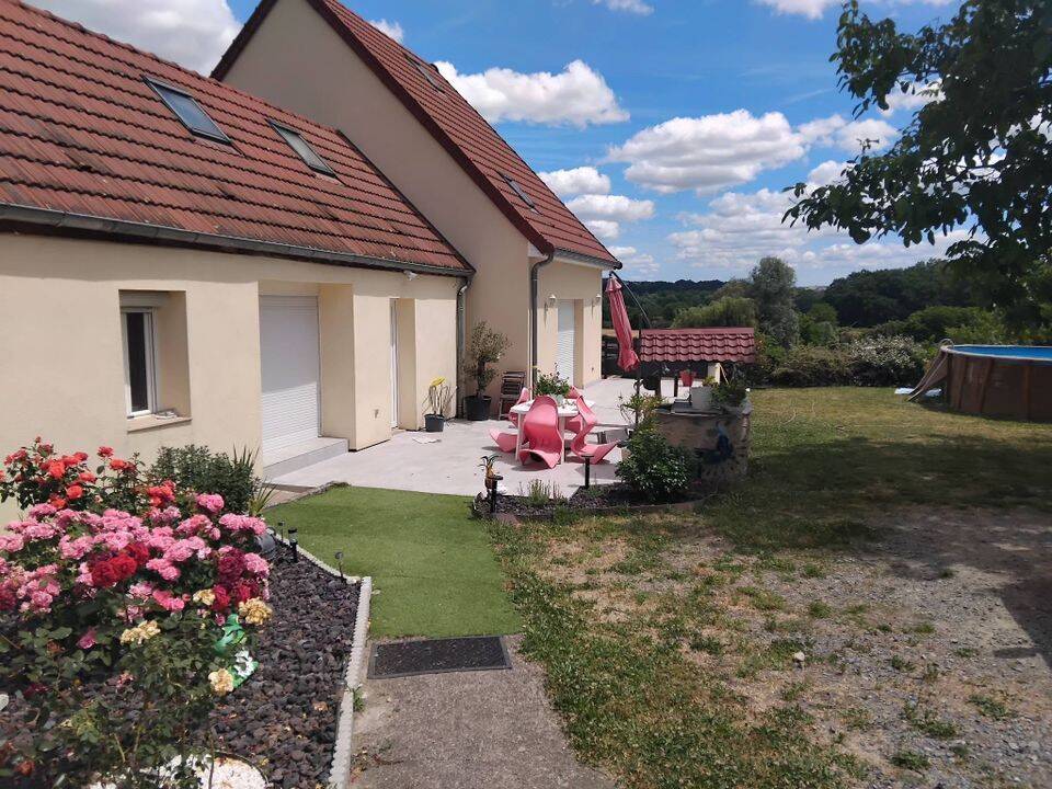 Maison 6 pièces 156 m² · à Bellerive-sur-Allier · 156 m² · 1 500 €