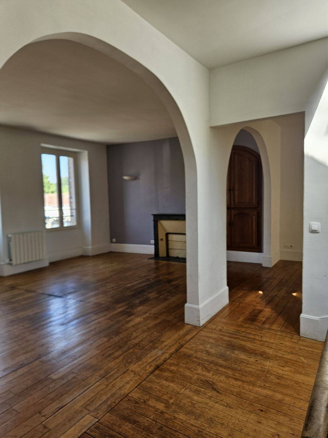 Appartement 6 pièces 135 m² · à Épernon · 135 m² · 210 000 €