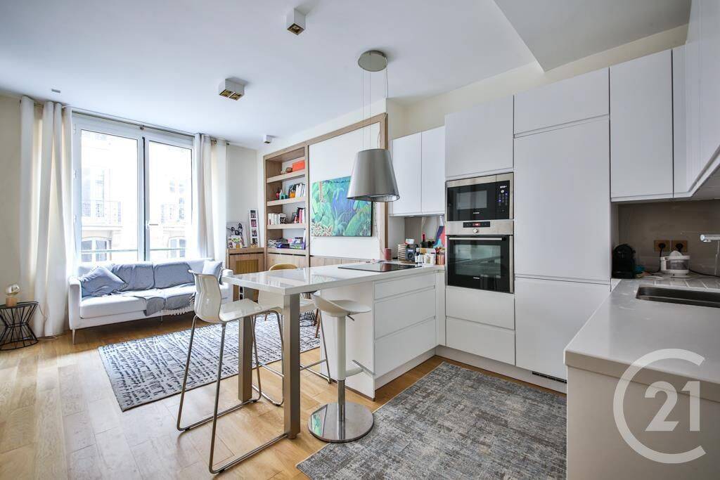 Appartement 3 pièces 59 m² · à Paris 16ème Arrondissement · 59,1 m² · 2 690 €