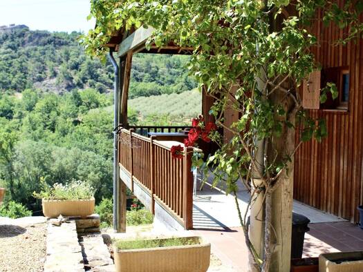 Maison à vendre 428 000 € 4 pièces 3 chambres 143 m² 2 294 m² de terrain Aubres 26110