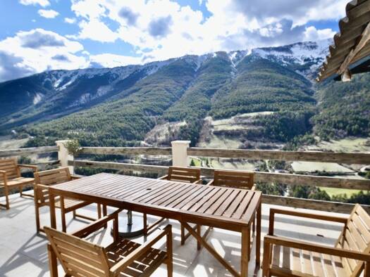 Maison à vendre 212 000 € 6 pièces 5 chambres 110 m² Méailles 04240