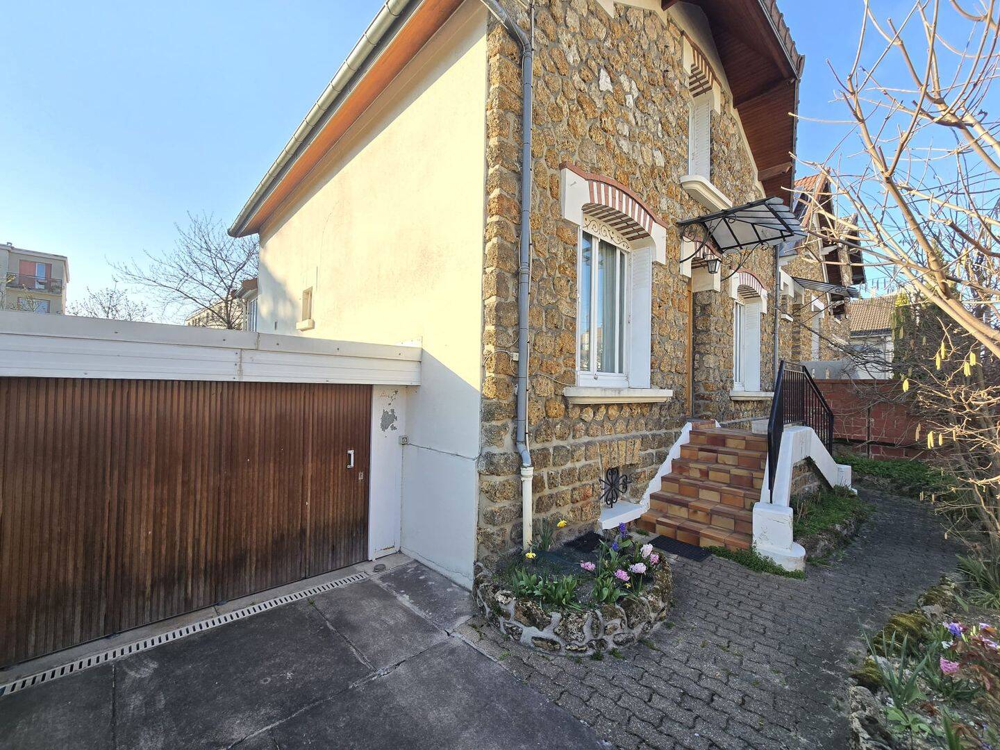 Maison 5 pièces 120 m² · à Bondy · 120 m² · 378 000 €
