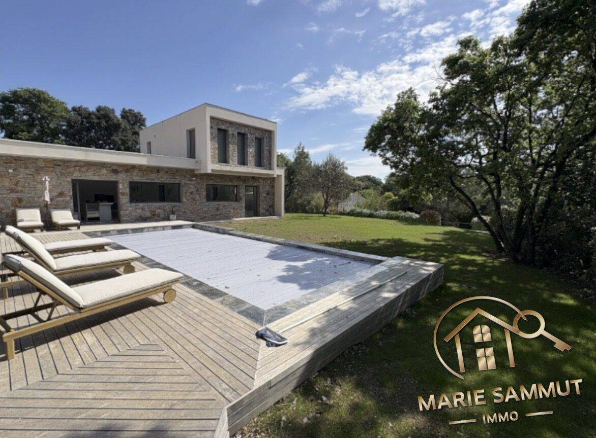 Maison 6 pièces 304 m² · à Assas · 304 m² · 1 550 000 €