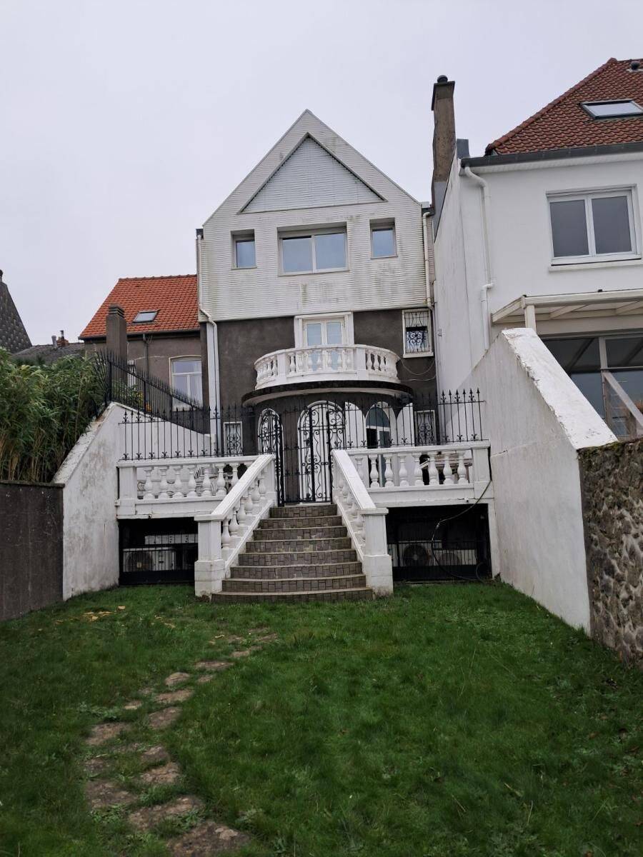 Maison 8 pièces 236 m² · à Boulogne-sur-Mer · 236 m² · 419 200 €
