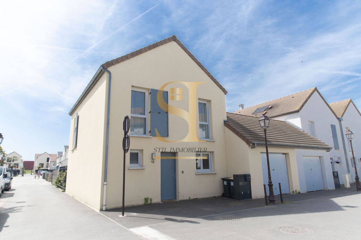 Maison 5 pièces 94 m² · à Ormoy · 94 m² · 329 900 €