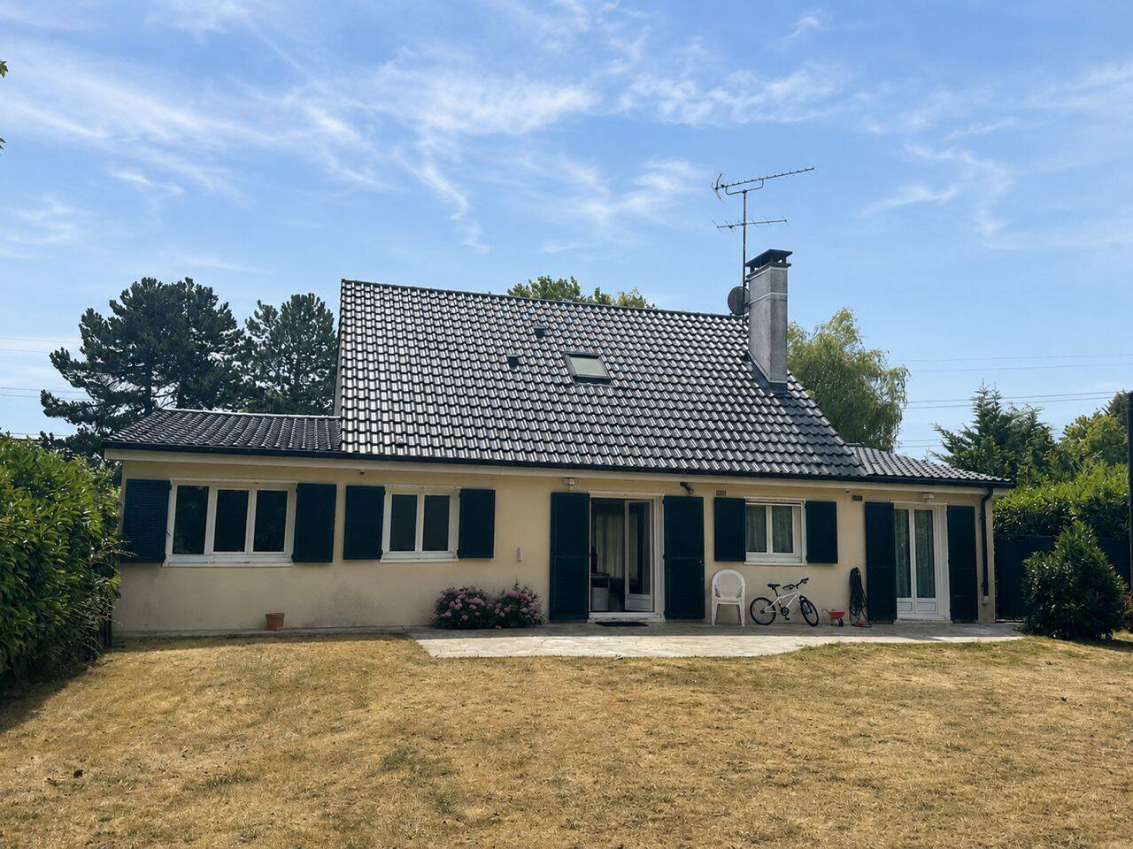 Maison 7 pièces 147 m² · à Lésigny · 147 m² · 498 000 €