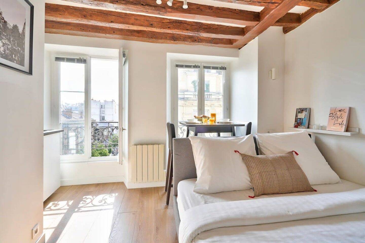 Appartement 1 pièce 17 m² · à Paris 10ème Arrondissement · 17 m² · 3 120 €/mois