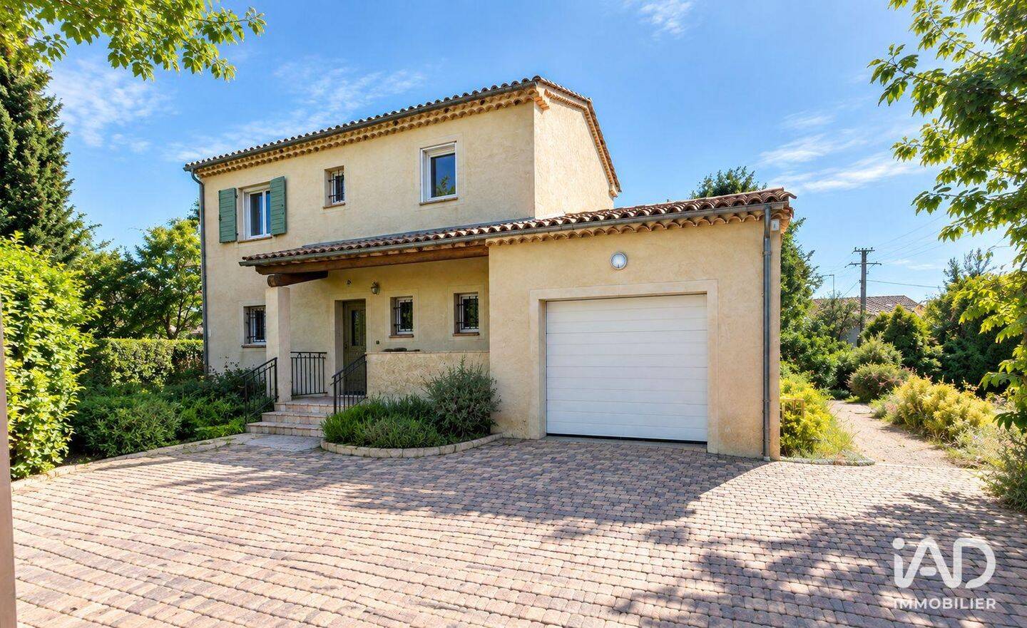 Maison 4 pièces 119 m² · à Estoublon · 119 m² · 275 000 €