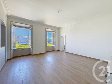Appartement à louer 990 € 2 pièces 1 chambre 56 m² 3ème étage Ajaccio 20000