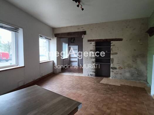 Immeuble à vendre 95 000 € 112 m² Saint-Pierre-des-Nids 53370