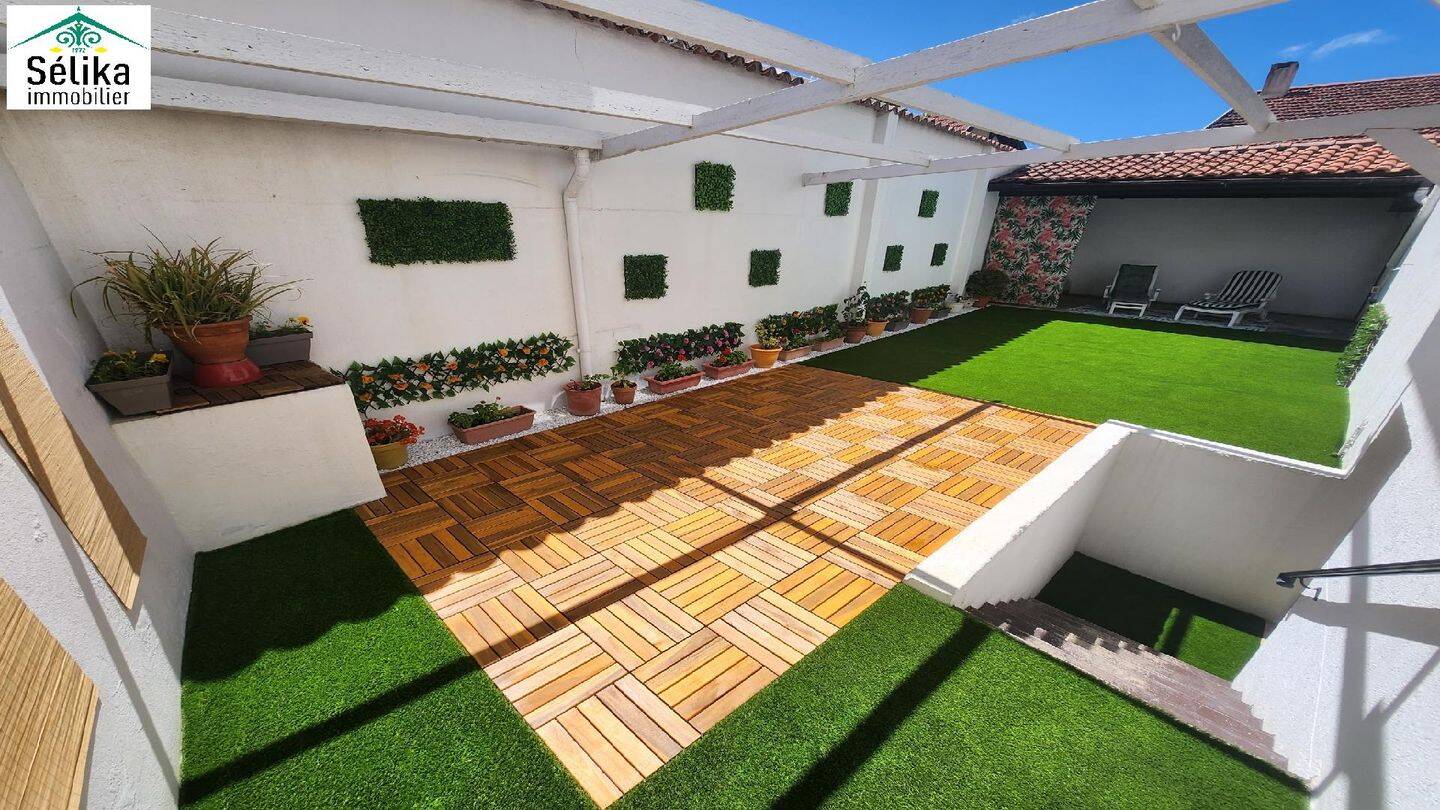 Maison 5 pièces 135 m² · à Arcachon · 134,6 m² · 992 750 €