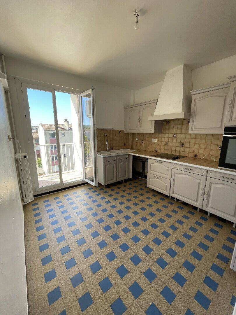 Appartement 4 pièces 79 m² · à Martigues · 79 m² · 966 €/mois