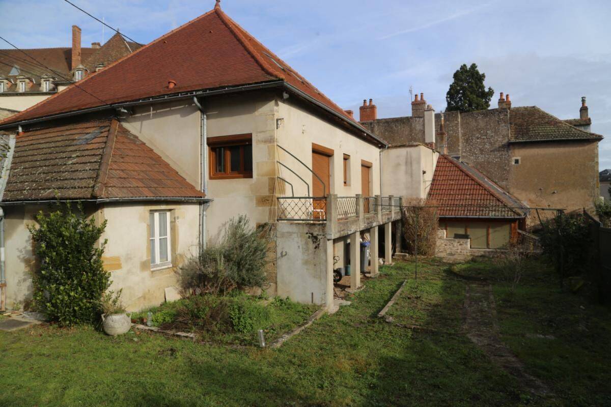 Maison 3 pièces 94 m² · à Autun · 94 m² · 149 000 €
