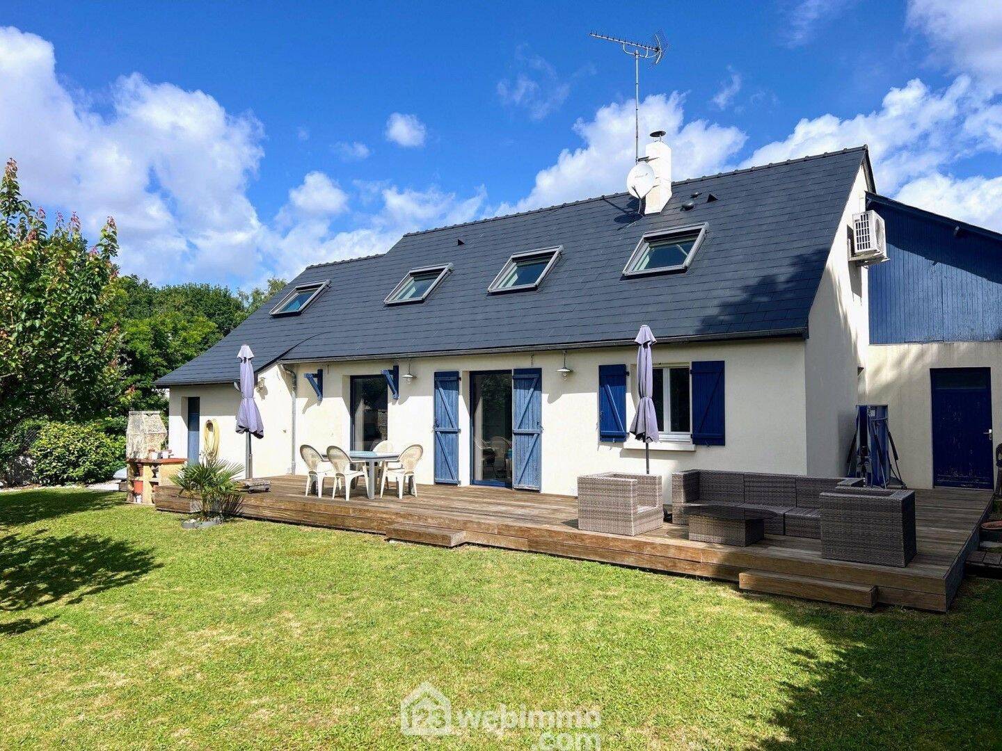 Maison 5 pièces 114 m² · à Montreuil-Juigné · 114 m² · 377 920 €