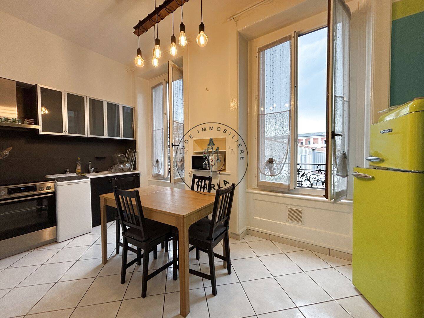 Appartement 2 pièces 45 m² · à Oullins-Pierre-Bénite · 45 m² · 920 €/mois