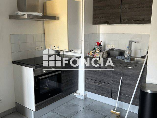 Appartement 2 pièces 41 m² · à La Crau · 40,6 m² · 726 €