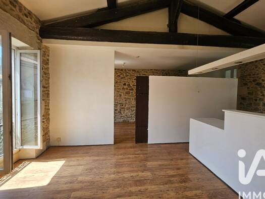 Appartement à vendre 104 000 € 5 pièces 2 chambres 65 m² Étage 1/1 Gambetta Nîmes 30000