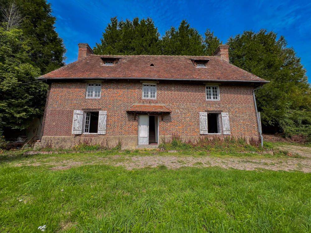 Maison 5 pièces 134 m² · à Lisores · 133,5 m² · 165 000 €