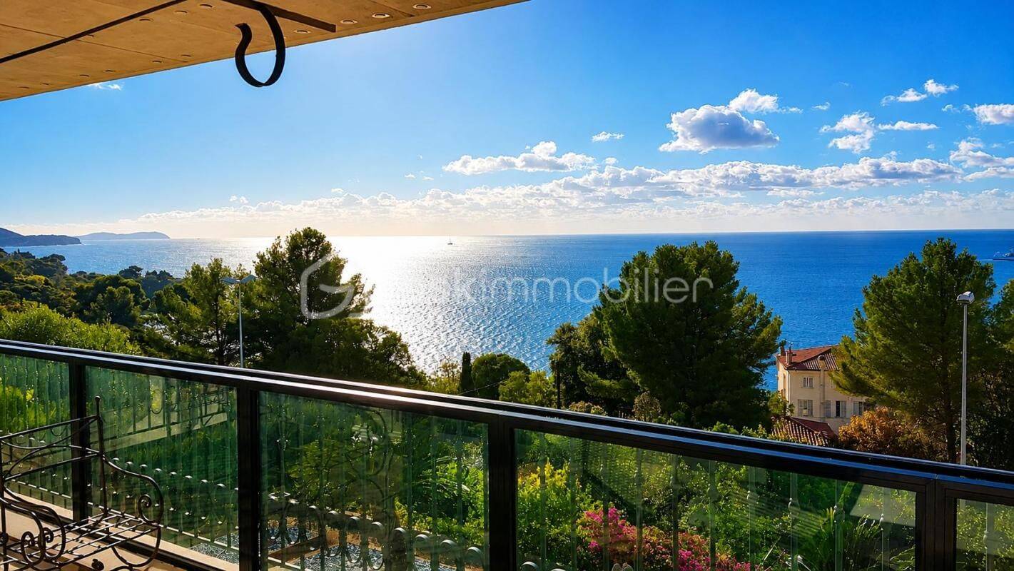 Appartement 4 pièces 125 m² · à Toulon · 124,9 m² · 1 350 000 €