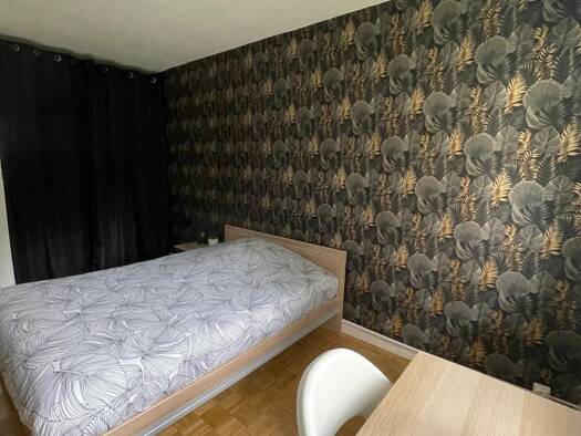 Appartement à vendre 219 000 € 5 pièces 4 chambres 102 m² 4 étages Mouillère-Dauphine Orléans 45100