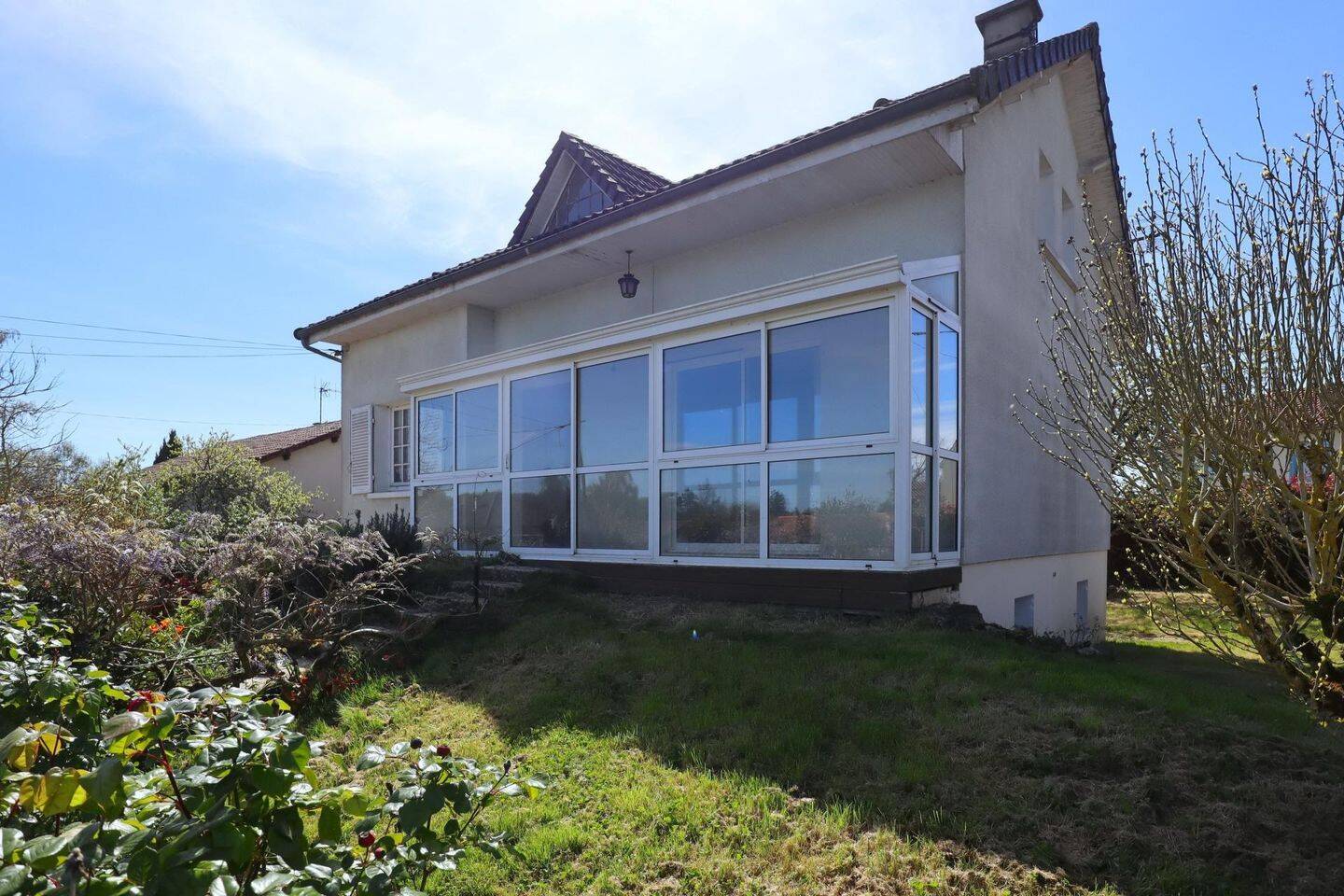 Maison 6 pièces 110 m² · à Gençay · 110 m² · 139 000 €