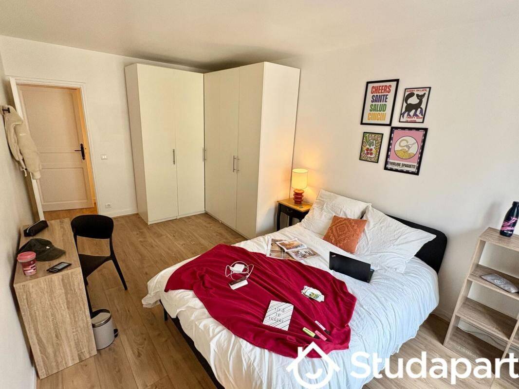 1 pièce 12 m² · à Paris 10ème Arrondissement · 12 m² · 1 030 €