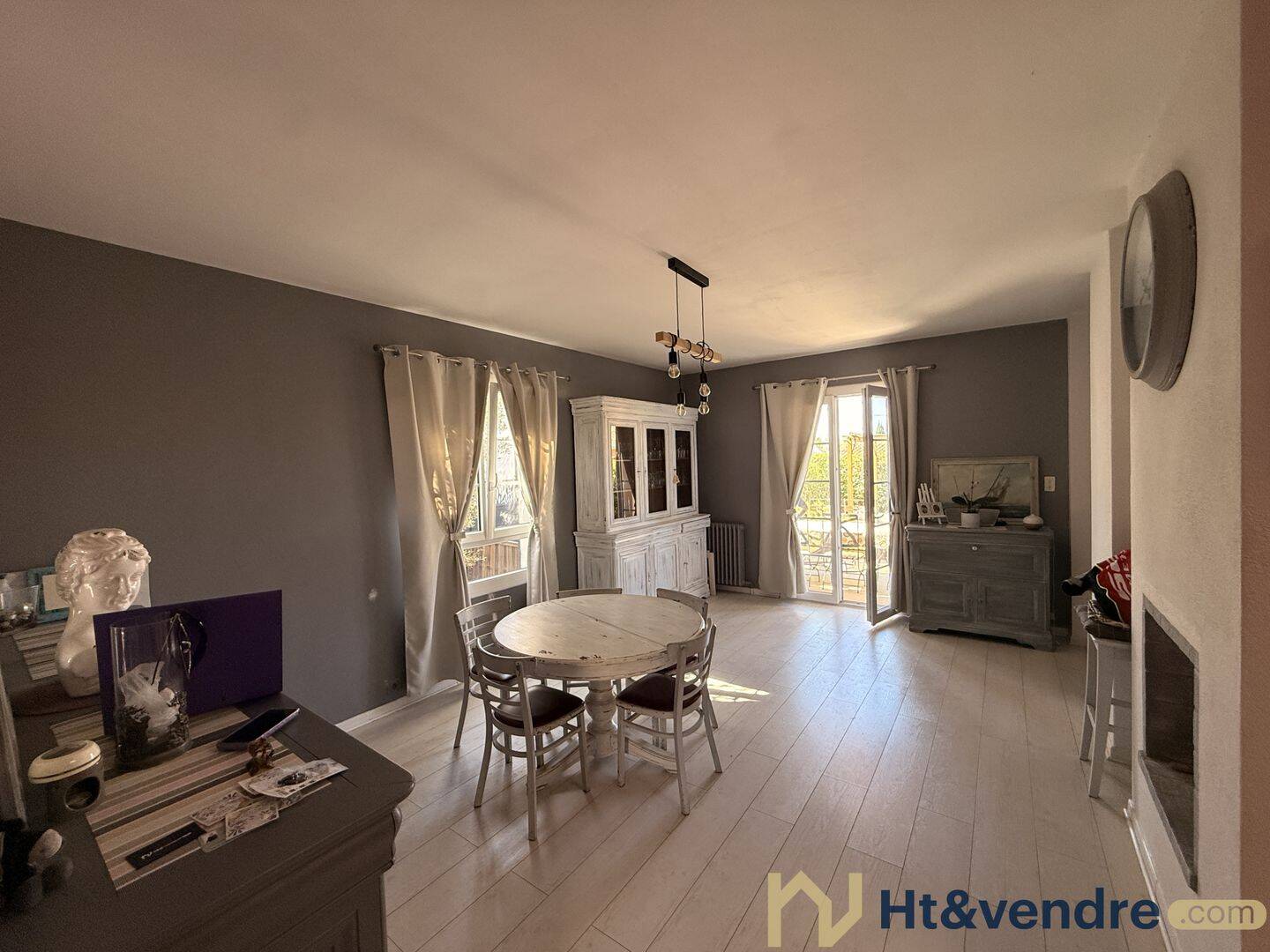 Maison 5 pièces 147 m² · à Hyères · 146,6 m² · 725 000 €