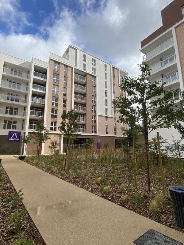 Appartement 2 pièces 52 m² · à Romainville · 52 m² · 934 €