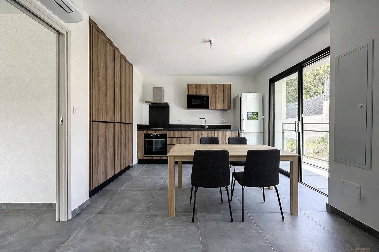 Appartement 2 pièces 36 m² · à Bastelicaccia · 36,1 m² · 842 €/mois