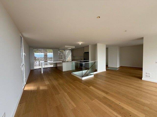 Appartement 5 pièces 160 m² · à Divonne-les-Bains · 160 m² · 3 450 €/mois