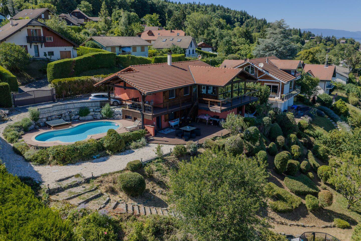 Maison 4 pièces 188 m² · à Sciez · 188 m² · 990 000 €