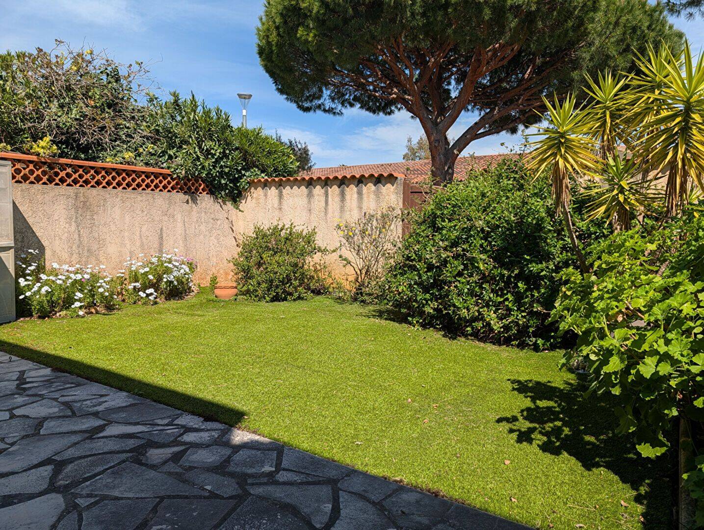 Maison 4 pièces 82 m² · à La Londe-les-Maures · 82 m² · 399 600 €