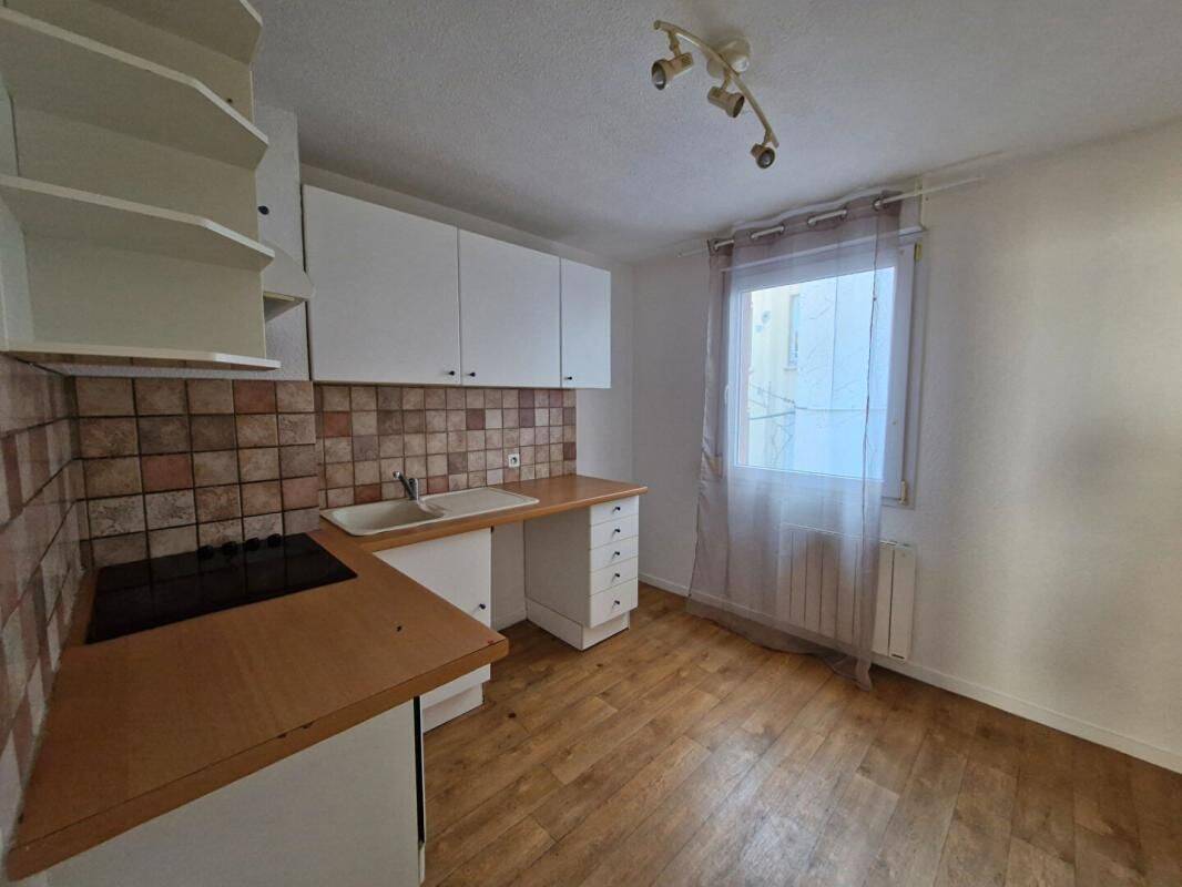 Appartement 2 pièces 42 m² · à Roanne · 42 m² · 445 €