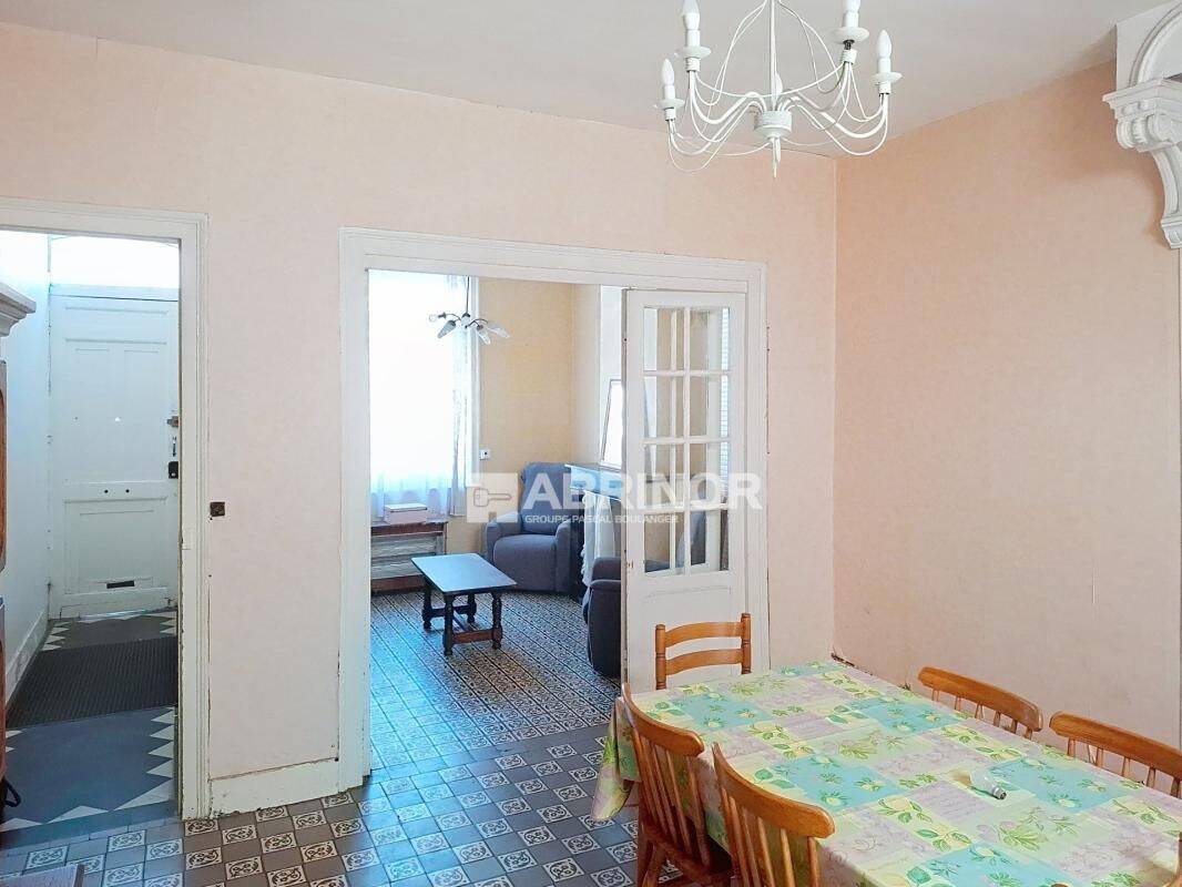 Maison 5 pièces 94 m² · à Tourcoing · 94 m² · 138 000 €
