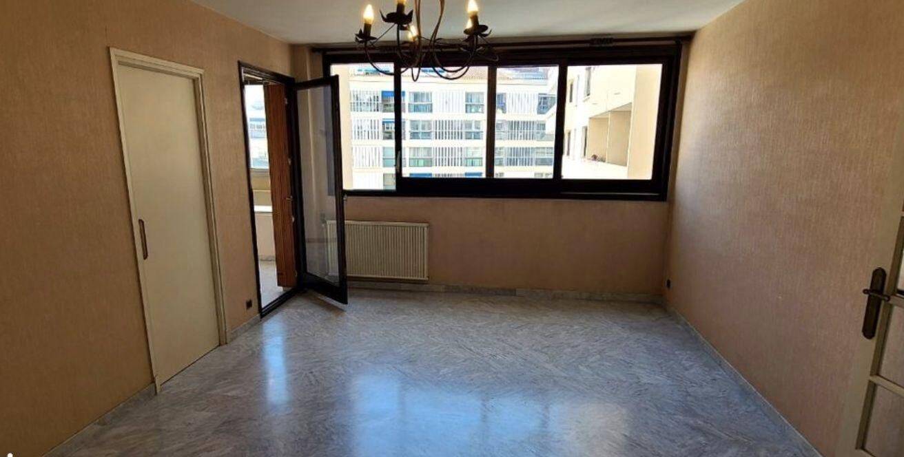 Appartement 4 pièces 100 m² · à Perpignan · 100 m² · 1 020 €/mois