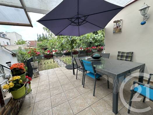 Maison à vendre 575 000 € 3 pièces 2 chambres 101,7 m² 219 m² de terrain Maisons-Alfort 94700