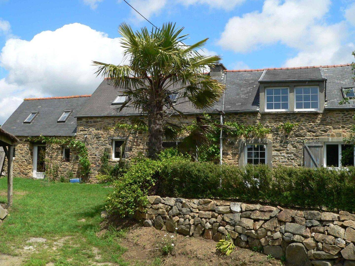Maison 5 pièces 130 m² · à Loperhet · 130 m² · 1 100 €