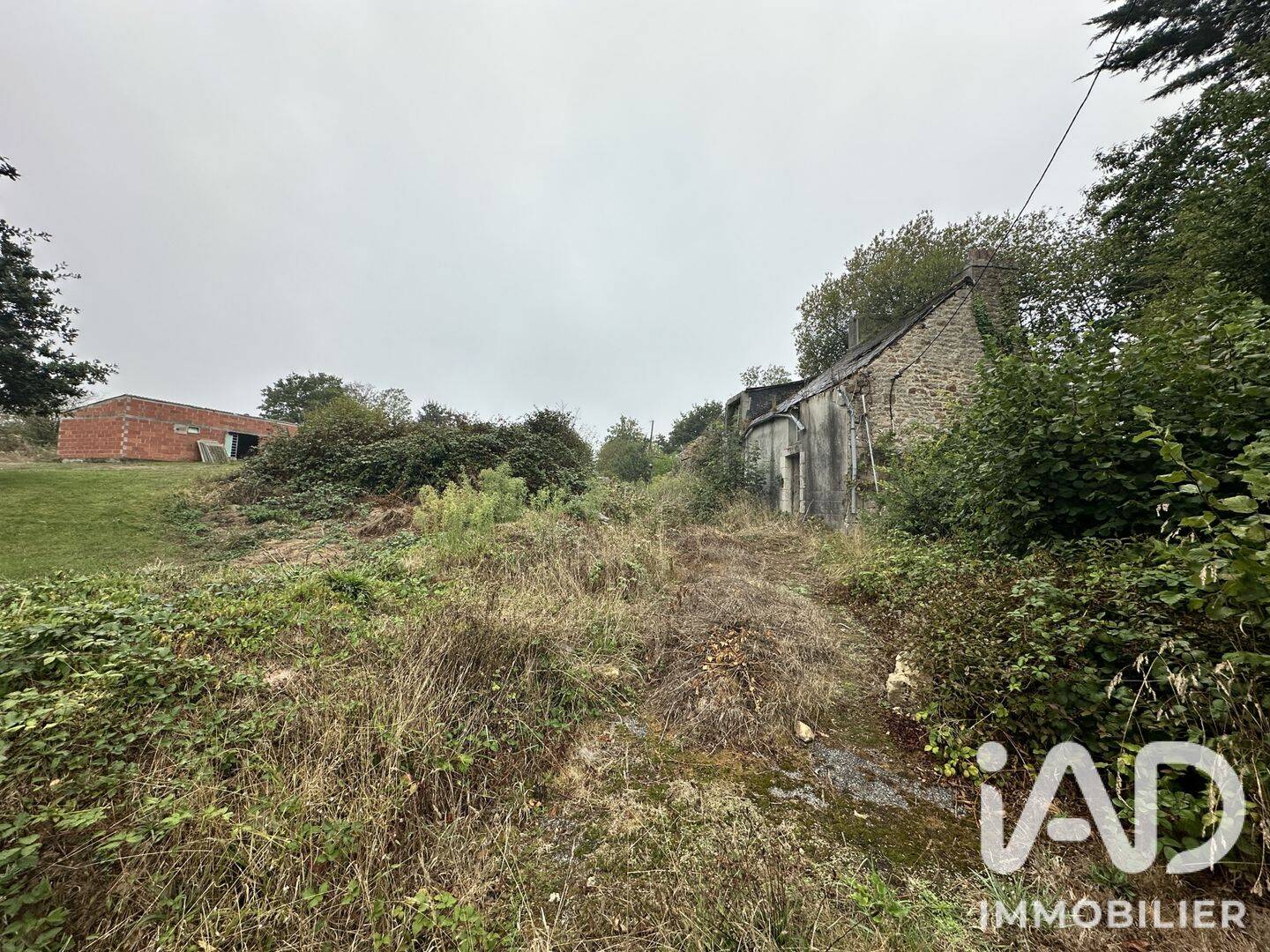 Maison 2 pièces 227 m² · à Tourch · 227 m² · 49 000 €