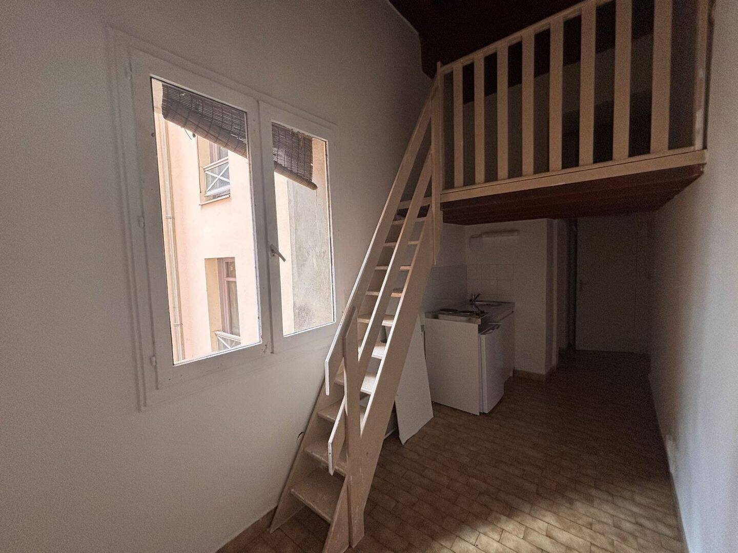 Appartement 1 pièce 13 m² · à Lyon 1er Arrondissement · 13 m² · 296 €